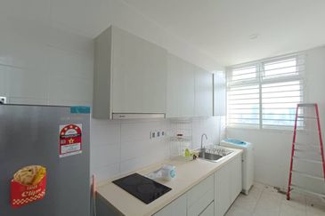 Paragon Suites @ CIQ