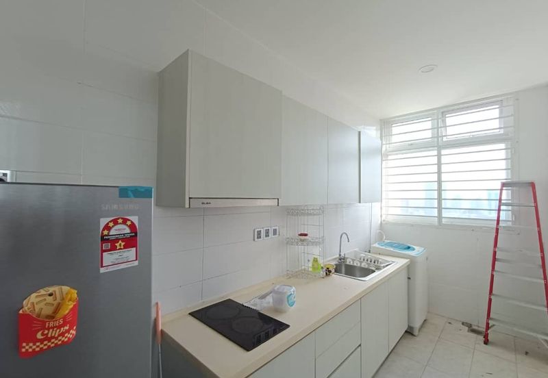 Paragon Suites @ CIQ