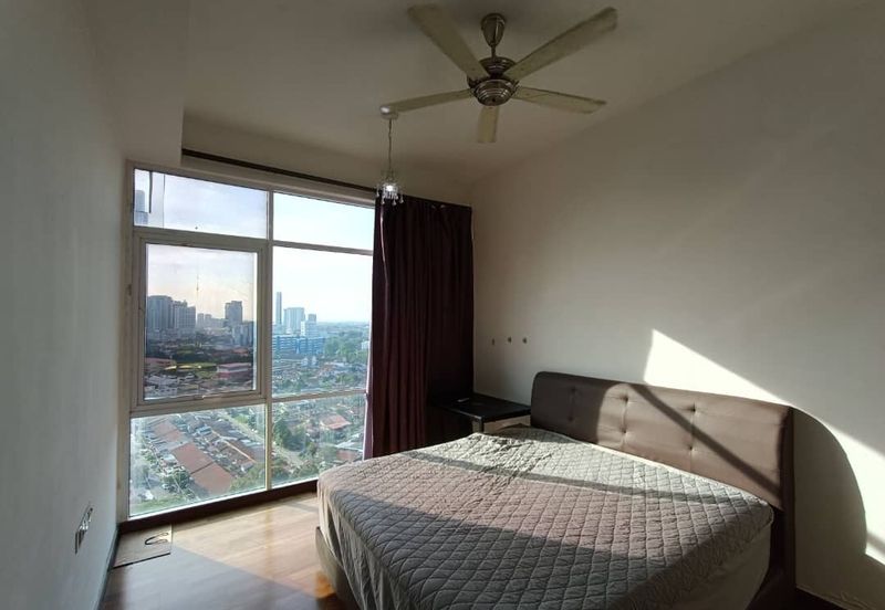 Paragon Suites @ CIQ