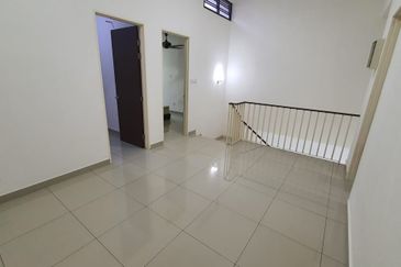 Austin Residence @Taman Mount Austin