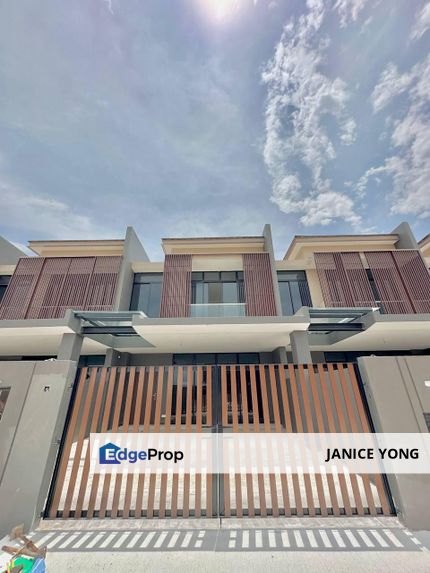 Aurora Resort Villa @ Iskandar Puteri, Johor, 