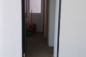 Jalan Austin Heights