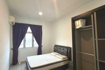 Meridin Bayvue Apartment