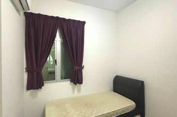 Meridin Bayvue Apartment