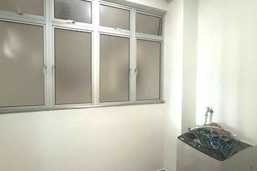 Meridin Bayvue Apartment