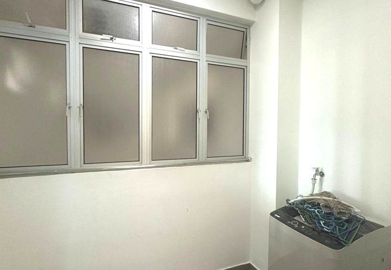 Meridin Bayvue Apartment