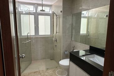 Paradiso Nuova Medini