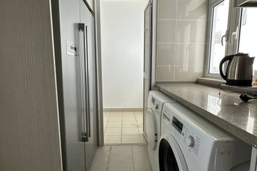 Paradiso Nuova Medini