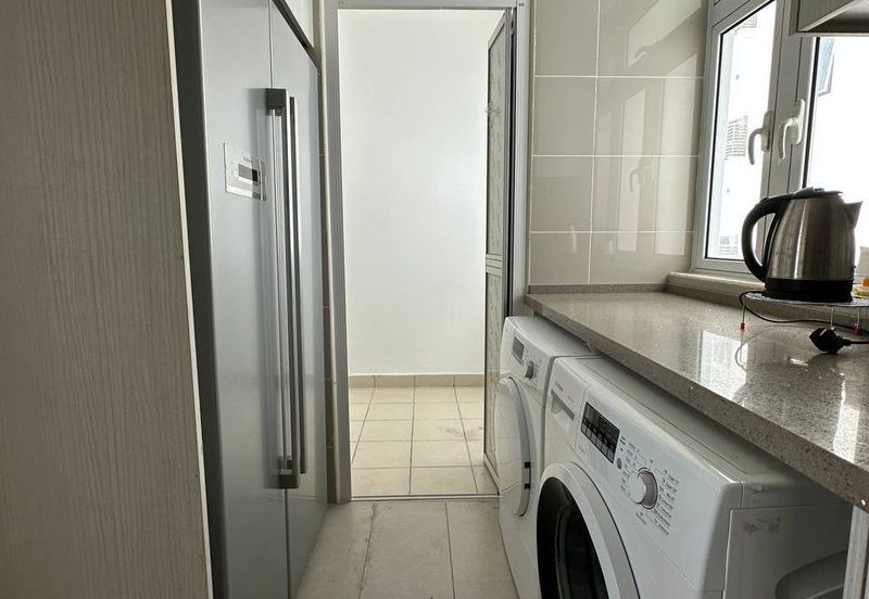 Paradiso Nuova Medini