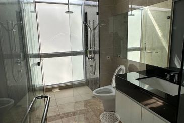 Paradiso Nuova Medini