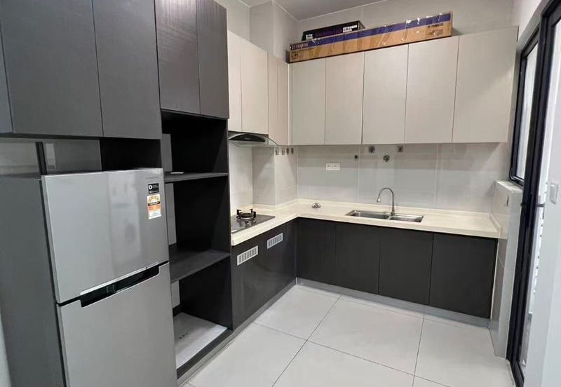 Baypoint @ Country Garden Danga Bay