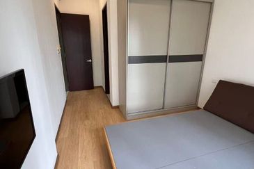 Baypoint @ Country Garden Danga Bay