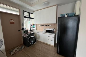 The Platino Serviced Apartment