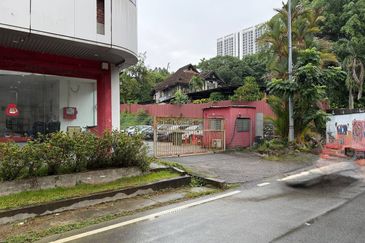 4-Storey Office Tower @ Jalan Tun Abdul Razak Susur 2 JB Town