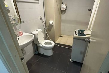 Akademik Suite @ Mount Austin