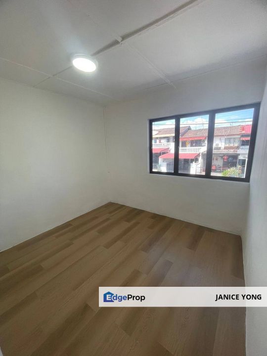 Taman Skudai Baru Jalan Hang Jebat 31, Johor, Skudai