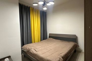 The M @ Medini Macrolink