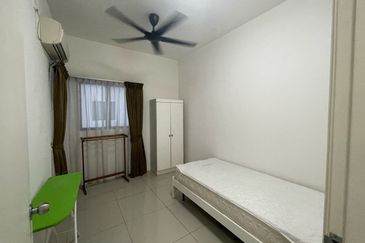 Ujana Executive Apartment