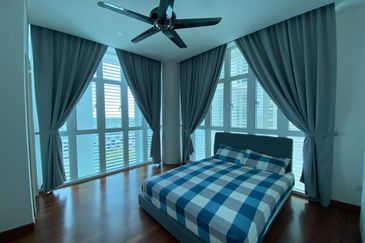 1Medini & Medini Signature