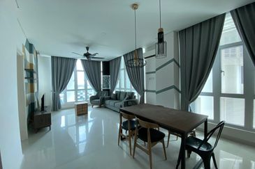 1Medini & Medini Signature