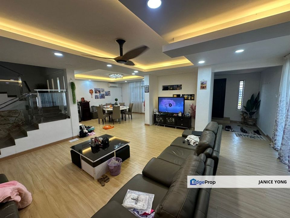 Taman Bukit Kempas Jalan Bukit Kempas, Johor, Johor Bahru