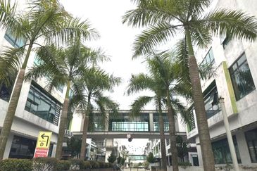 The LakeFront @ Southkey