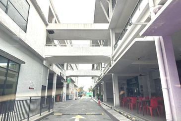 The LakeFront @ Southkey