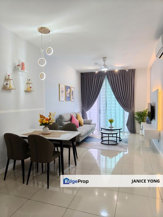 Macrolink @ Medini Iskandar Middle Floor, Johor, 