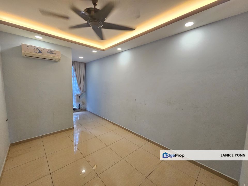 Lily 2 @ Taman Bestari Indah Ulu Tiram, Johor, Ulu Tiram