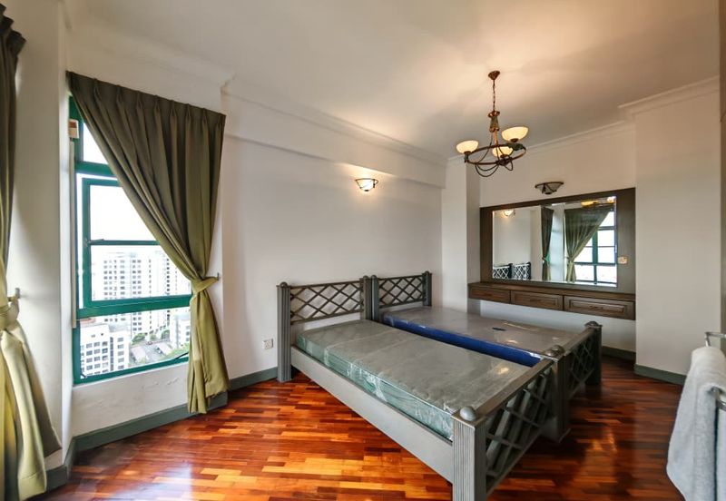 The Straits View, Bandar Baru Permas Jaya