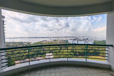 The Straits View, Bandar Baru Permas Jaya