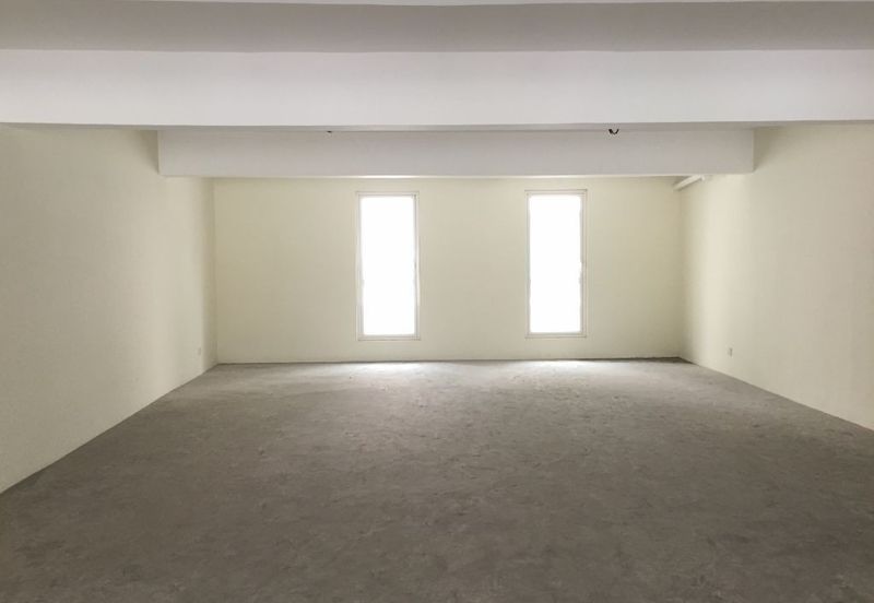 Pusat Perdagangan Danga Utama