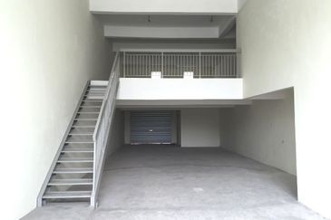 Pusat Perdagangan Danga Utama