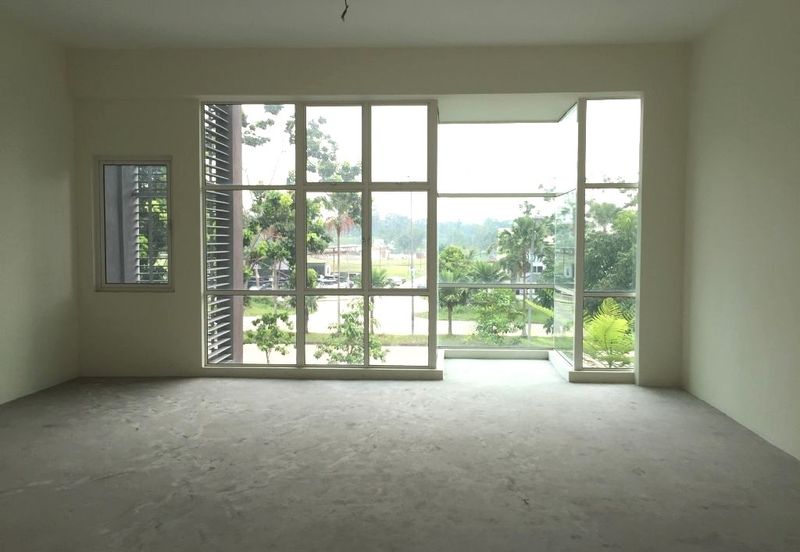 Pusat Perdagangan Danga Utama