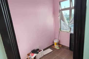 Eastbay Luxury Apartment