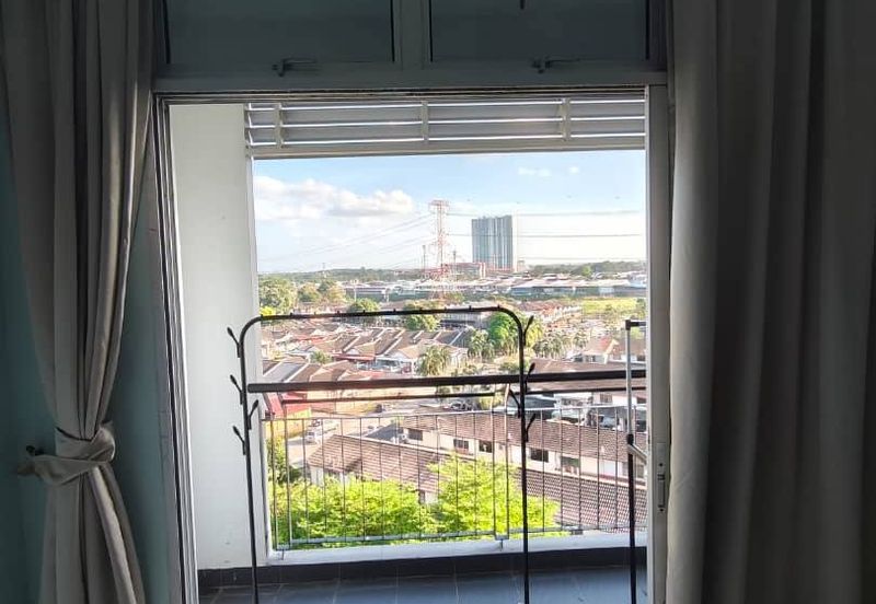 Eastbay Luxury Apartment