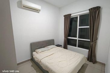 The Pinnacles (Pinnacle Tower)