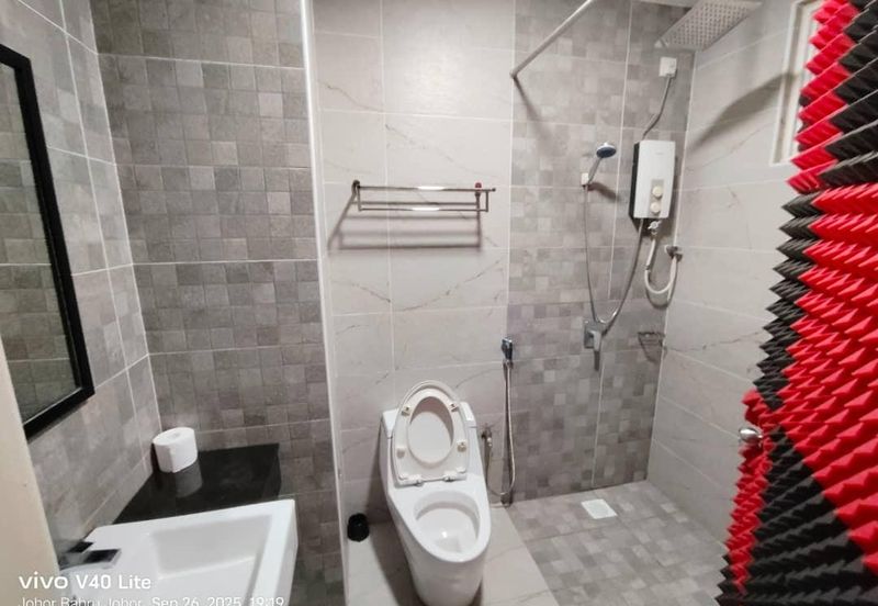 The Pinnacles (Pinnacle Tower)