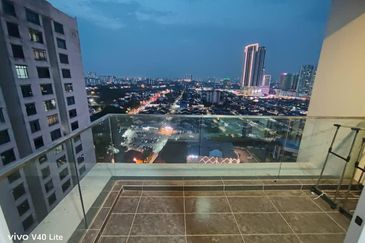 The Pinnacles (Pinnacle Tower)