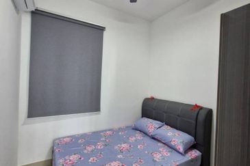 Meridin Bayvue Apartment