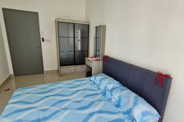 Meridin Bayvue Apartment