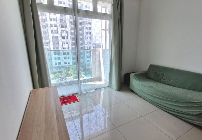 Meridin Bayvue Apartment