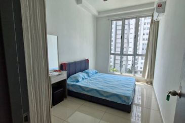 Meridin Bayvue Apartment