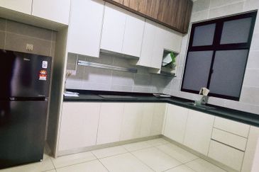 Twin Tower Residence