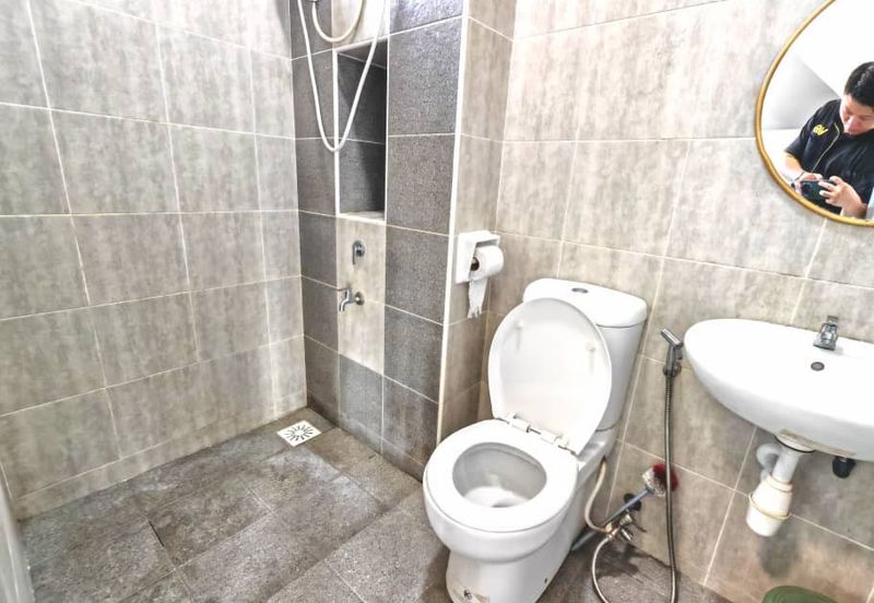 Desa Palma, Nasa City