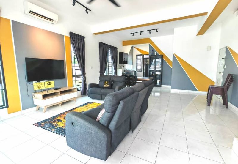 Desa Palma, Nasa City