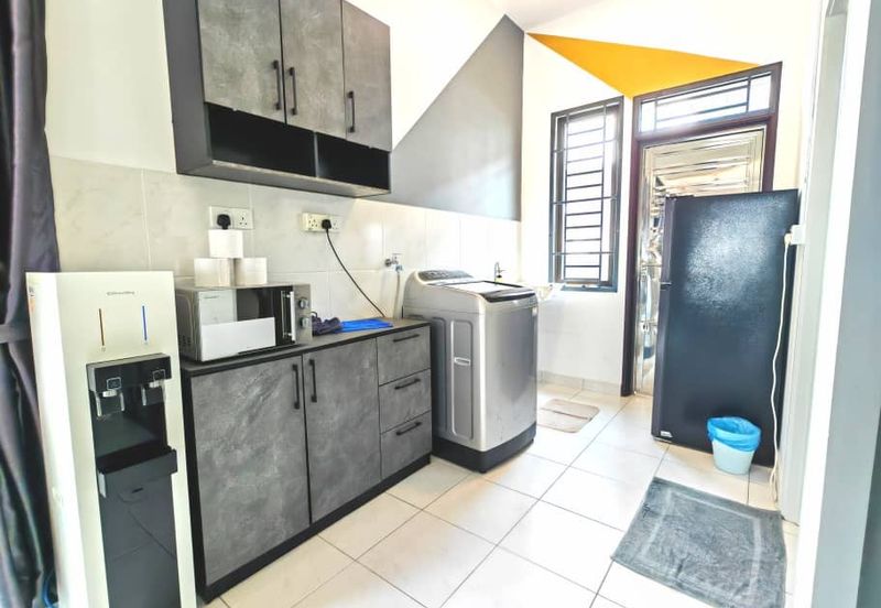 Desa Palma, Nasa City