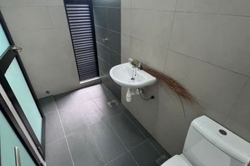 Bandar Baru Seri Alam