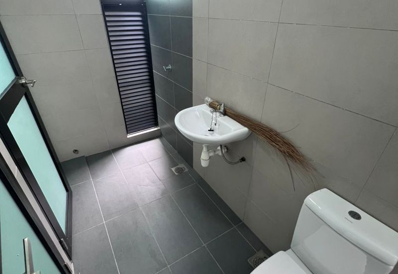 Bandar Baru Seri Alam