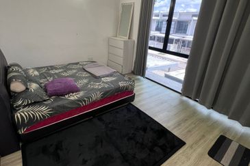 Bandar Baru Seri Alam